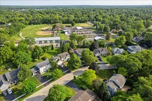 504 Carriage Hill Rd, Island Lake, IL 60042 - Photo 43