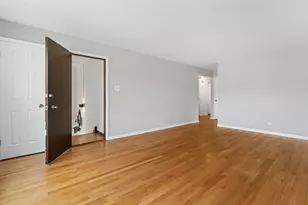 312 Luella Ave, Calumet City, IL 60409 - Photo 5
