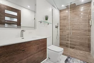 1110 N Dale Ave, Arlington Heights, IL 60004 - Photo 7