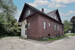 93 Elmhurst St, Crystal Lake, IL 60014 - Photo 15
