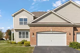 110 Easton Dr, Gilberts, IL 60136 - Photo 1