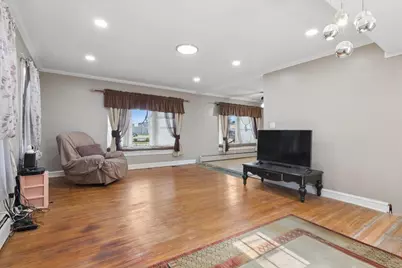 8233 Austin Avenue, Morton Grove, IL 60053 - Photo 3