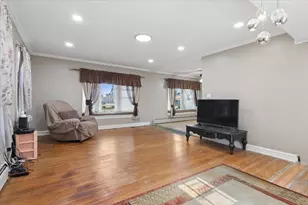 8233 Austin Ave, Morton Grove, IL 60053 - Photo 3