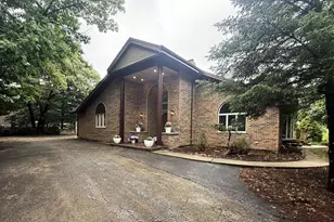 8951 W 99th St, Palos Hills, IL 60465 - Photo 3