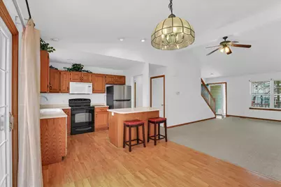 705 Erin Drive, Champaign, IL 61822 - Photo 9