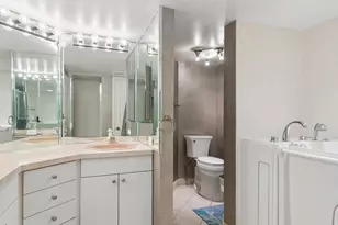 3851 Mission Hills Rd, Northbrook, IL 60062 - Photo 11