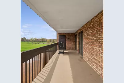 3851 Mission Hills Road #303, Northbrook, IL 60062 - Photo 9