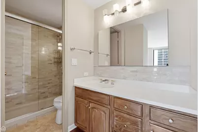 1660 N La Salle Drive #2002, Chicago, IL 60614 - Photo 11
