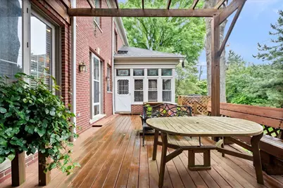 9035 Keystone Avenue, Skokie, IL 60076 - Photo 9