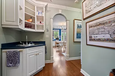 9035 Keystone Avenue, Skokie, IL 60076 - Photo 23