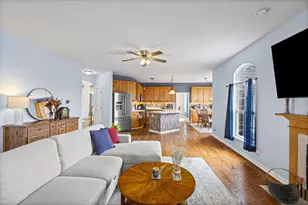 36844 N Deerview Dr, Lake Villa, IL 60046 - Photo 9