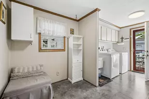 818 Oakbrook Dr, Crystal Lake, IL 60014 - Photo 15