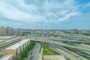 700 W Van Buren St, Chicago, IL 60607 - Photo 25
