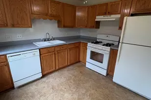 2219 Waterleaf Ct, Naperville, IL 60564 - Photo 7