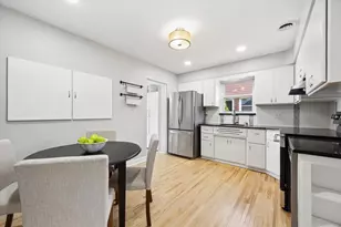 631 S Ashland Ave, La Grange, IL 60525 - Photo 5