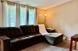 308 E South St, Granville, IL 61326 - Photo 5
