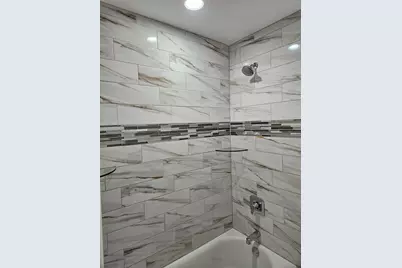738 E 155th Street, Phoenix, IL 60426 - Photo 17