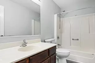 2805 Dorothy Dr, Aurora, IL 60504 - Photo 13