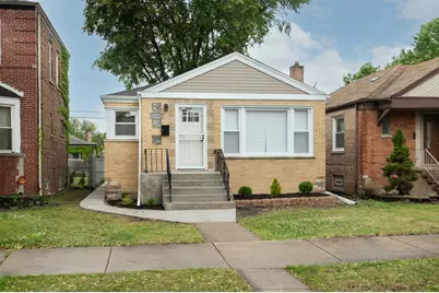 10338 S Vernon Avenue, Chicago, IL 60628 - Photo 1