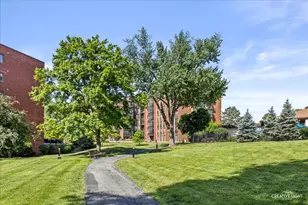 111 Acacia Dr, Indian Head Park, IL 60525 - Photo 25