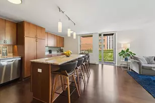3033 N Sheridan Rd, Chicago, IL 60657 - Photo 5