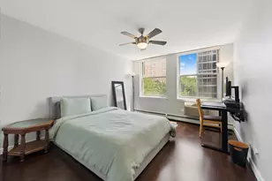 3033 N Sheridan Rd, Chicago, IL 60657 - Photo 9