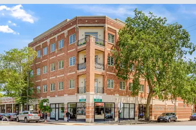 4705 S Champlain Avenue #304, Chicago, IL 60615 - Photo 1