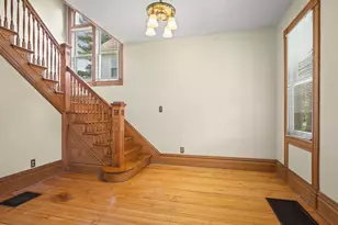 1810 Oxford St, Rockford, IL 61103 - Photo 7