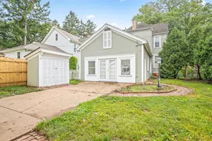 1810 Oxford St, Rockford, IL 61103 - Photo 43