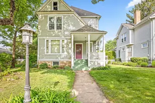 1810 Oxford St, Rockford, IL 61103 - Photo 3