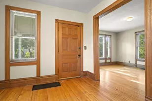 1810 Oxford St, Rockford, IL 61103 - Photo 9