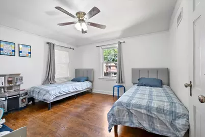 3011 W Jarvis Avenue, Chicago, IL 60645 - Photo 13