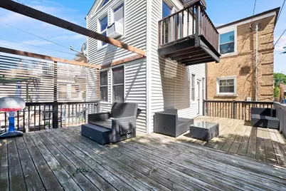 3011 W Jarvis Avenue, Chicago, IL 60645 - Photo 21