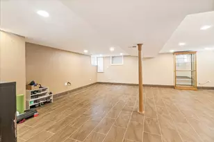 4836 N Mont Clare Ave, Chicago, IL 60656 - Photo 13
