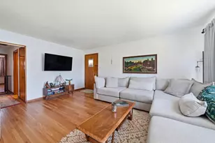 2616 121st St, Blue Island, IL 60406 - Photo 5