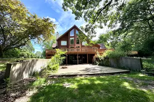 821 Bernal Ct, Spring Valley, IL 61362 - Photo 3