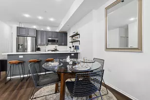 310 S Michigan Ave, Chicago, IL 60604 - Photo 5