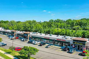 701 E Roosevelt Rd, Lombard, IL 60148 - Photo 1