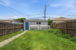 4334 W Shakespeare Ave, Chicago, IL 60639 - Photo 29
