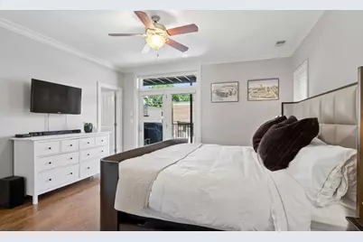 1330 W Diversey Parkway #2E, Chicago, IL 60614 - Photo 11