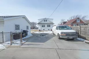 1103 N 15th Ave, Melrose Park, IL 60160 - Photo 23