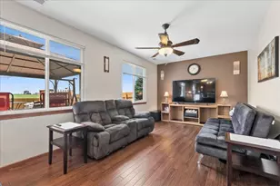 5906 Winterhaven Dr, Joliet, IL 60431 - Photo 9