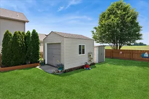 5906 Winterhaven Dr, Joliet, IL 60431 - Photo 21