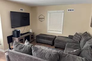 2524 W 109th Pl, Chicago, IL 60655 - Photo 3