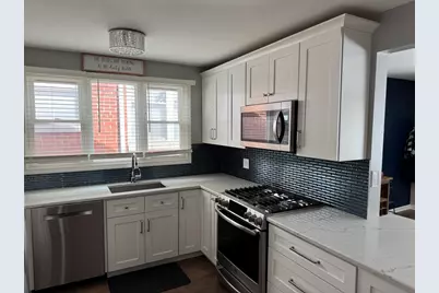 2524 W 109th Place, Chicago, IL 60655 - Photo 7