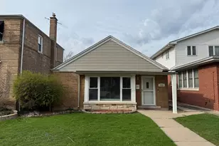 2524 W 109th Pl, Chicago, IL 60655 - Photo 1