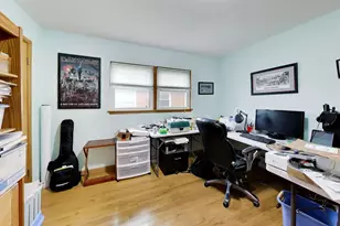 8048 N Oketo Ave, Niles, IL 60714 - Photo 9