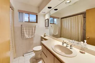 8048 N Oketo Ave, Niles, IL 60714 - Photo 11