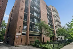 651 W Sheridan Rd, Chicago, IL 60613 - Photo 1