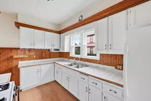 307 Wilcox St, Joliet, IL 60435 - Photo 9